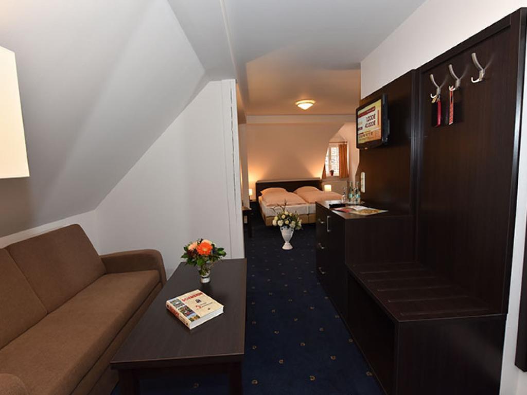 Weinhaus Woehler Hotel Schwerin  Ngoại thất bức ảnh
