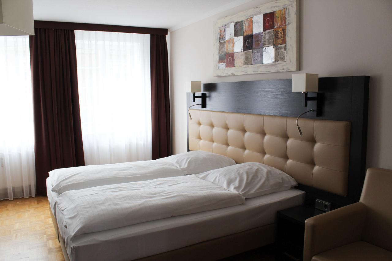 Weinhaus Woehler Hotel Schwerin  Ngoại thất bức ảnh